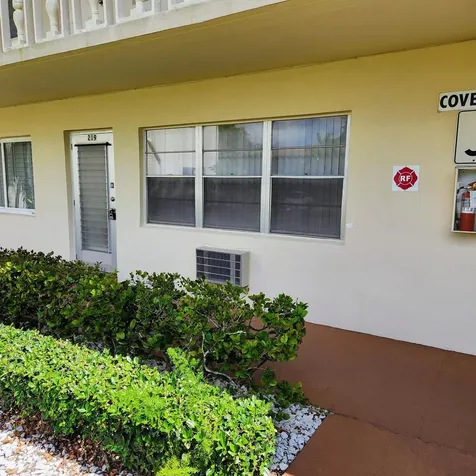 219 Coventry West Palm Beach FL 33417