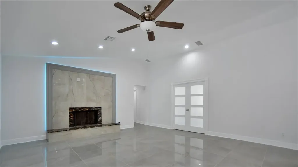 11159 NW 10th Place Coral Springs FL 33071