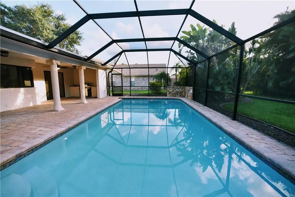 11159 NW 10th Place Coral Springs FL 33071