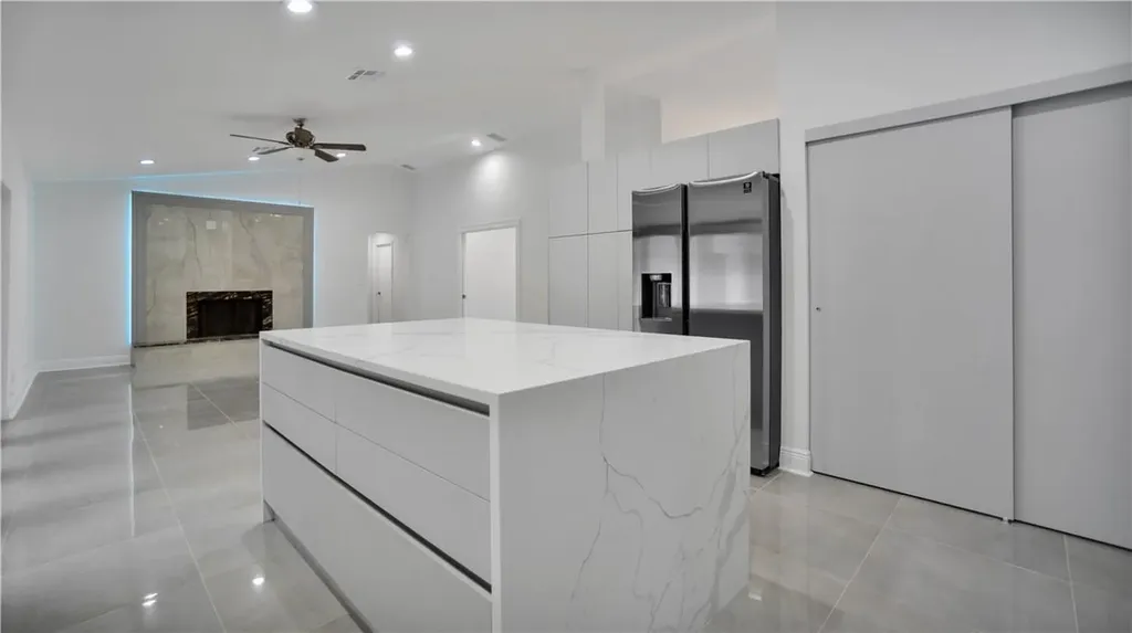 11159 NW 10th Place Coral Springs FL 33071