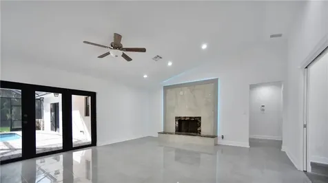 11159 NW 10th Place Coral Springs FL 33071