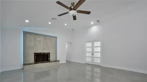 11159 NW 10th Place Coral Springs FL 33071