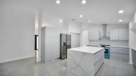 11159 NW 10th Place Coral Springs FL 33071
