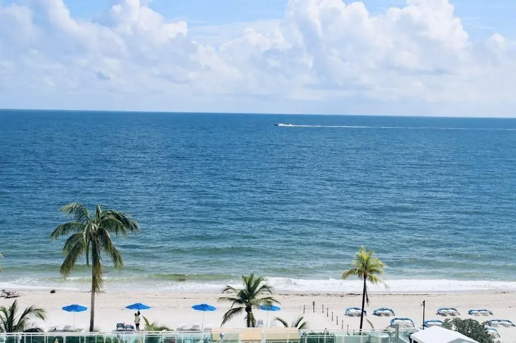 3900 W Galt Ocean Drive Fort Lauderdale FL 33308