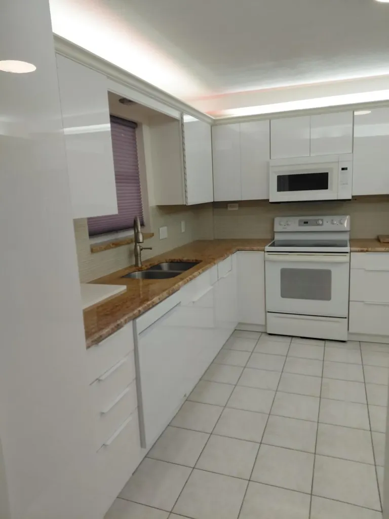 3900 Galt Ocean Drive SW Fort Lauderdale FL 33308