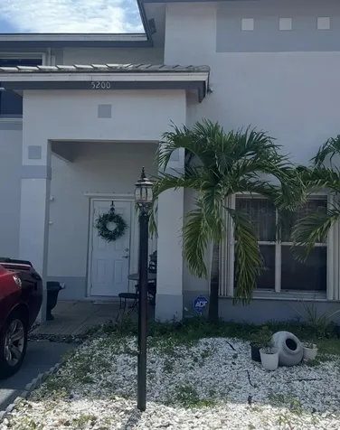 Miami Gardens FL 33055