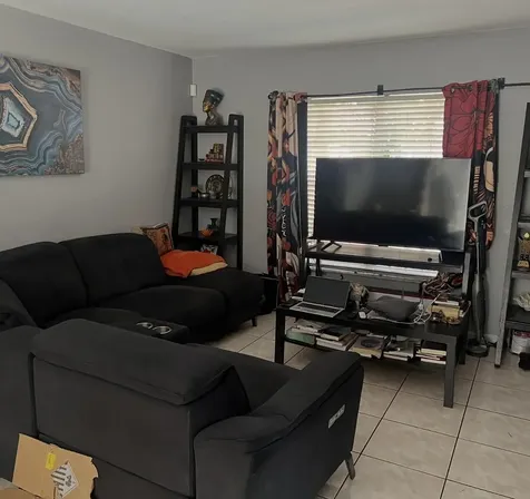 Miami Gardens FL 33055