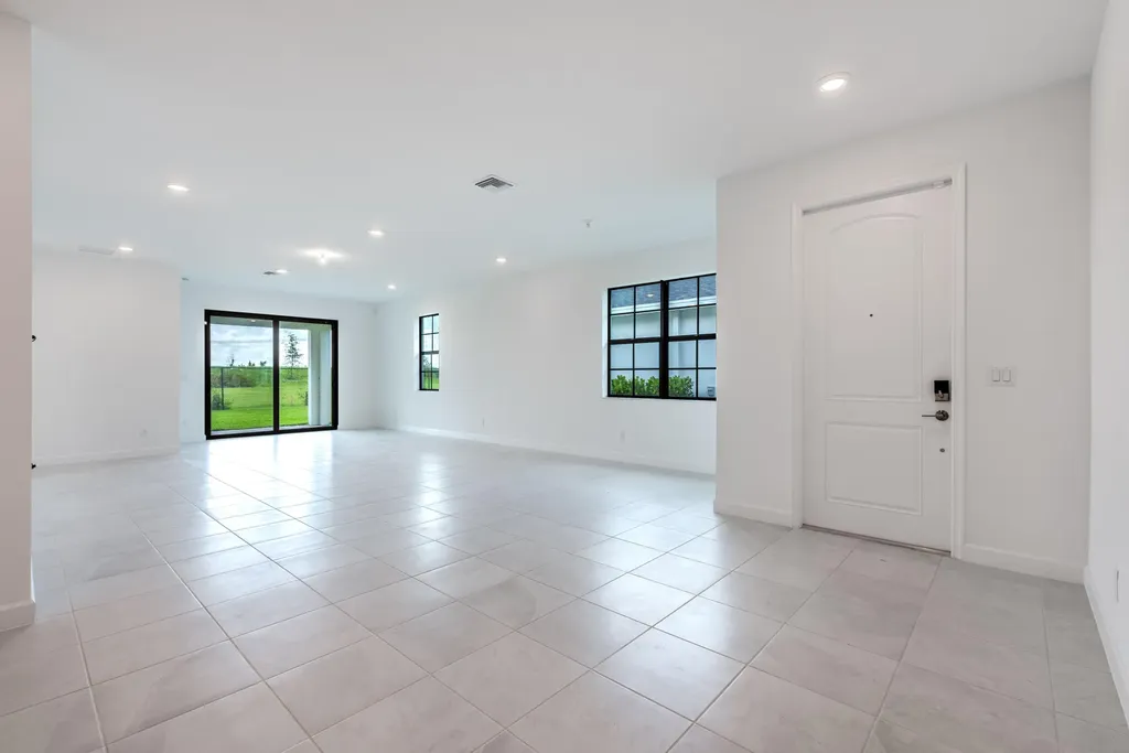 1306 Tangled Orchard Trace Loxahatchee FL 33470
