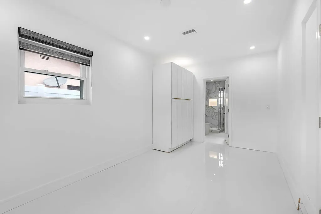 626 NW 7th Street Boynton Beach FL 33426