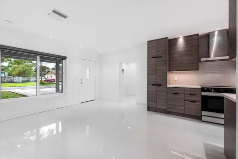 626 NW 7th Street Boynton Beach FL 33426