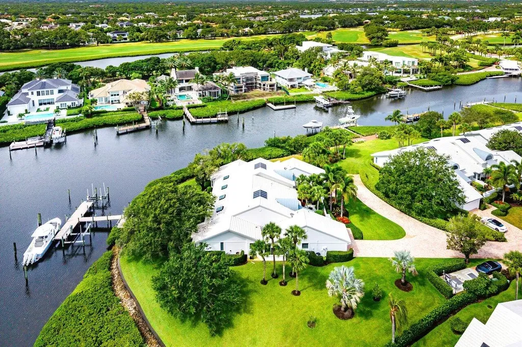 3602 Captains Way Jupiter FL 33477