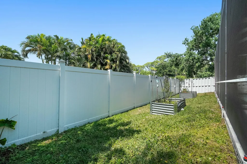 2480 SE Springtree Place Stuart FL 34997