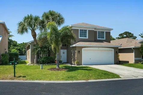 2480 SE Springtree Place Stuart FL 34997