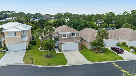 2480 SE Springtree Place Stuart FL 34997
