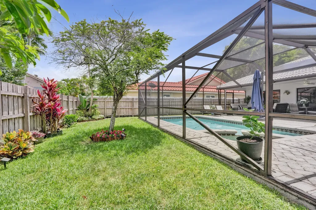5147 NW 59th Way Coral Springs FL 33067