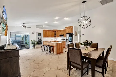5147 NW 59th Way Coral Springs FL 33067