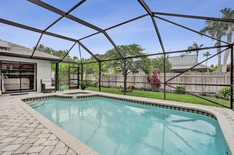 5147 NW 59th Way Coral Springs FL 33067
