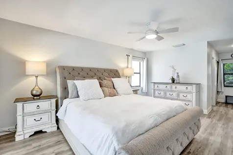 5147 NW 59th Way Coral Springs FL 33067
