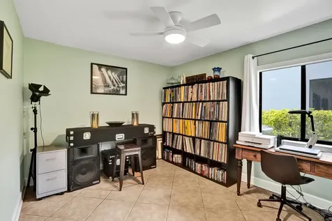 5147 NW 59th Way Coral Springs FL 33067