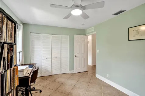 5147 NW 59th Way Coral Springs FL 33067