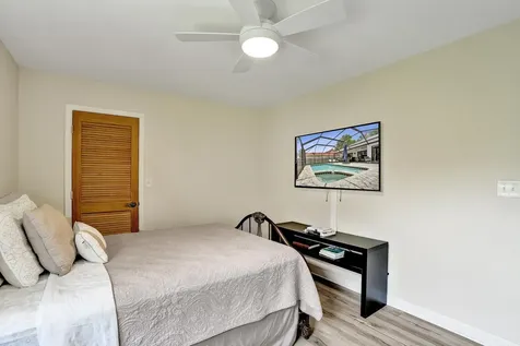 5147 NW 59th Way Coral Springs FL 33067