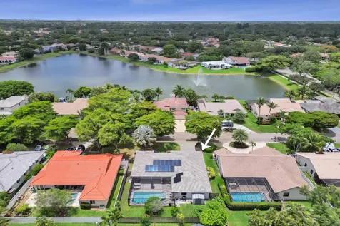 5147 NW 59th Way Coral Springs FL 33067