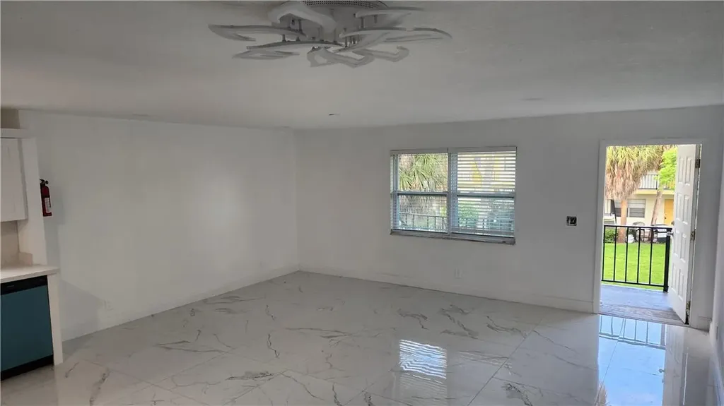 4160 NW 21st Street Lauderhill FL 33313