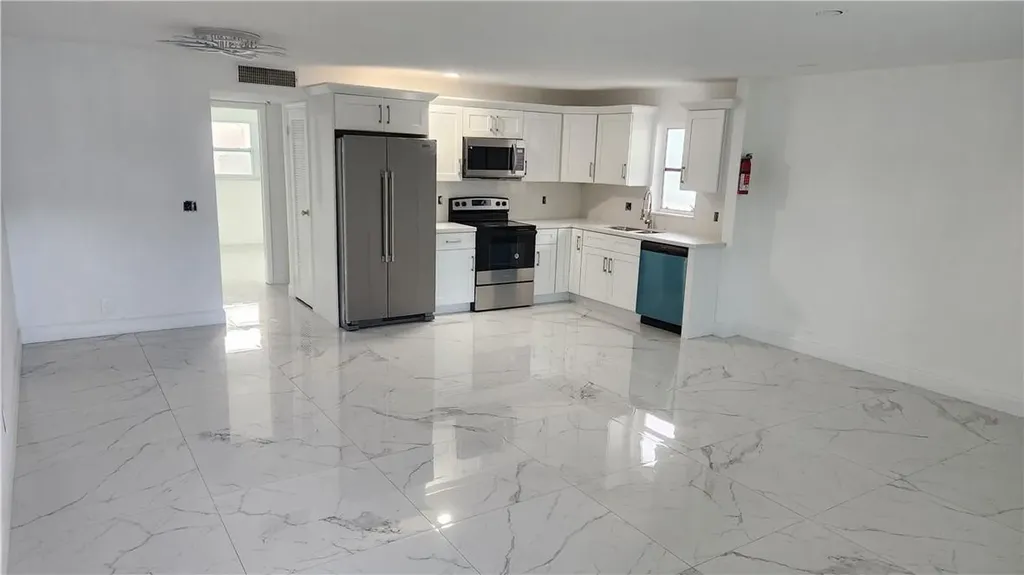 4160 NW 21st Street Lauderhill FL 33313
