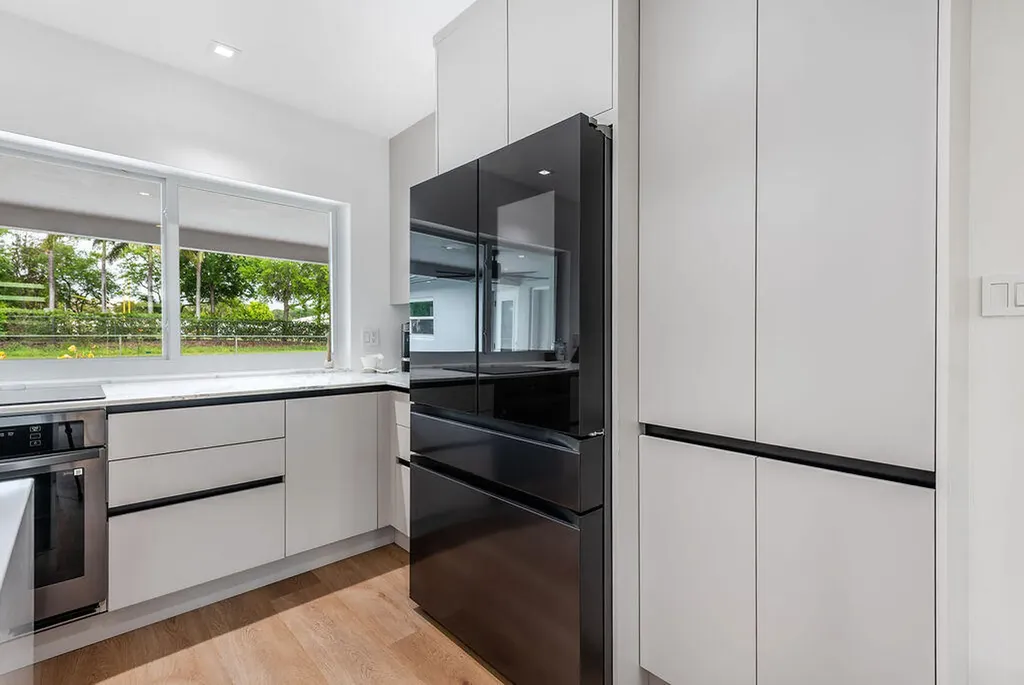 115 St Cloud Lane Boca Raton FL 33431