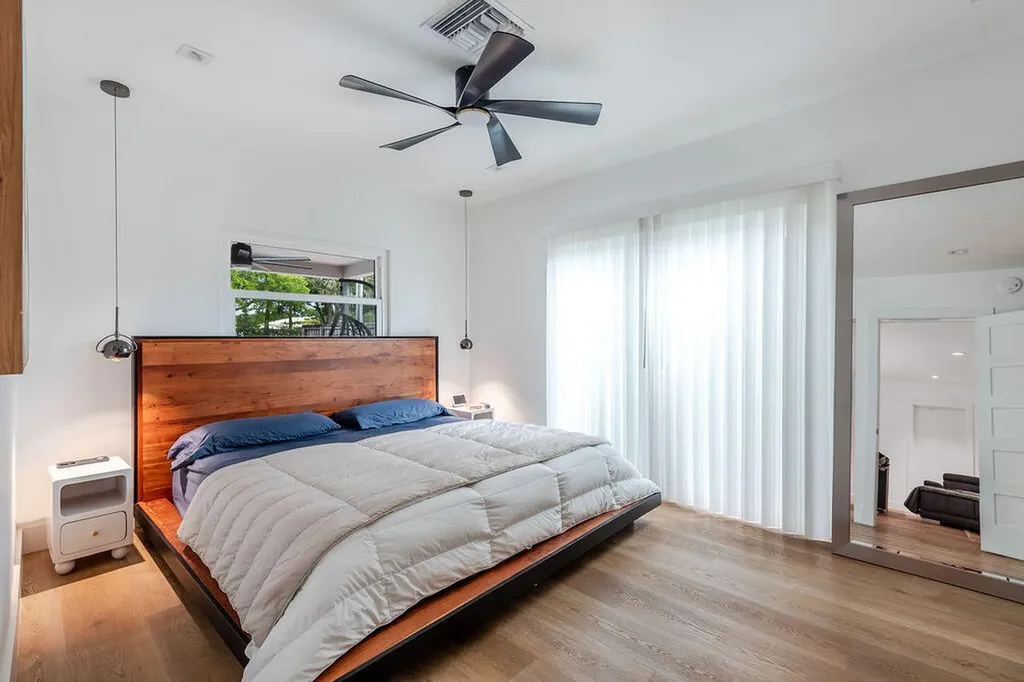 115 St Cloud Lane Boca Raton FL 33431