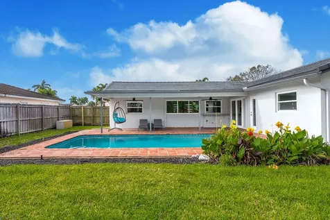 115 St Cloud Lane Boca Raton FL 33431