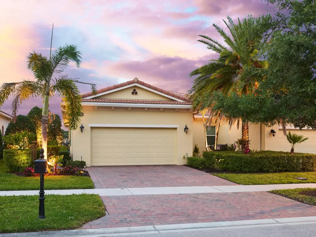 17128 SW Ambrose Way Port St Lucie FL 34986