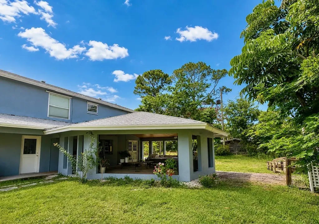2393 Crawford Court Lake Worth FL 33462