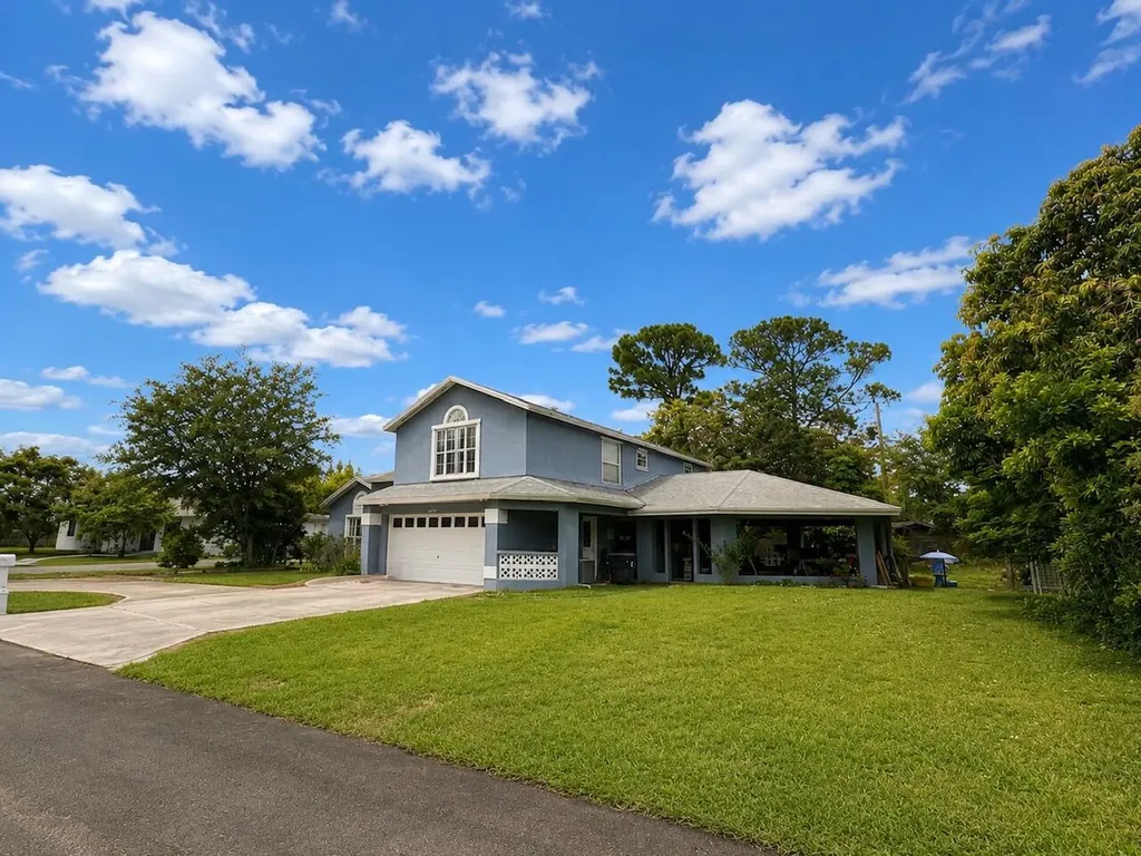 2393 Crawford Court Lake Worth FL 33462