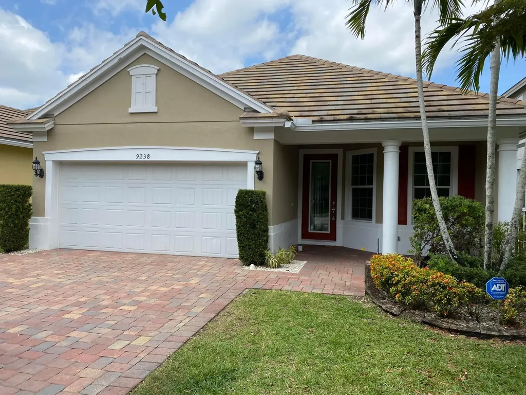 9238 Wrangler Drive Wellington FL 33467