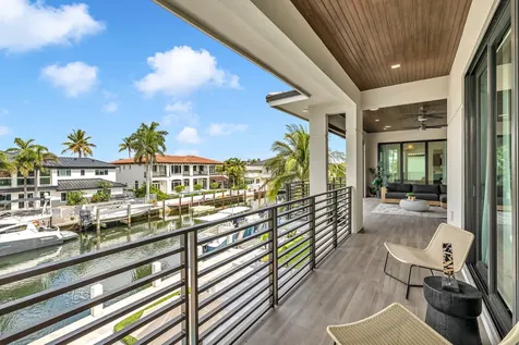3711 NE 30th Avenue Lighthouse Point FL 33064