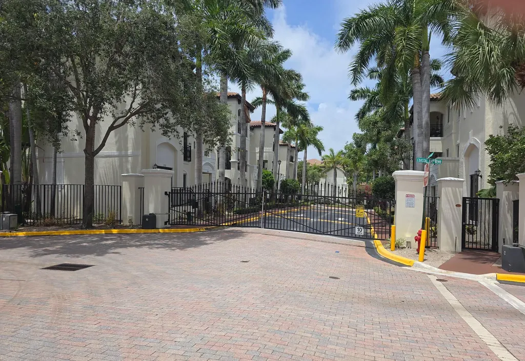 1602 Coastal Bay Boulevard Boynton Beach FL 33435