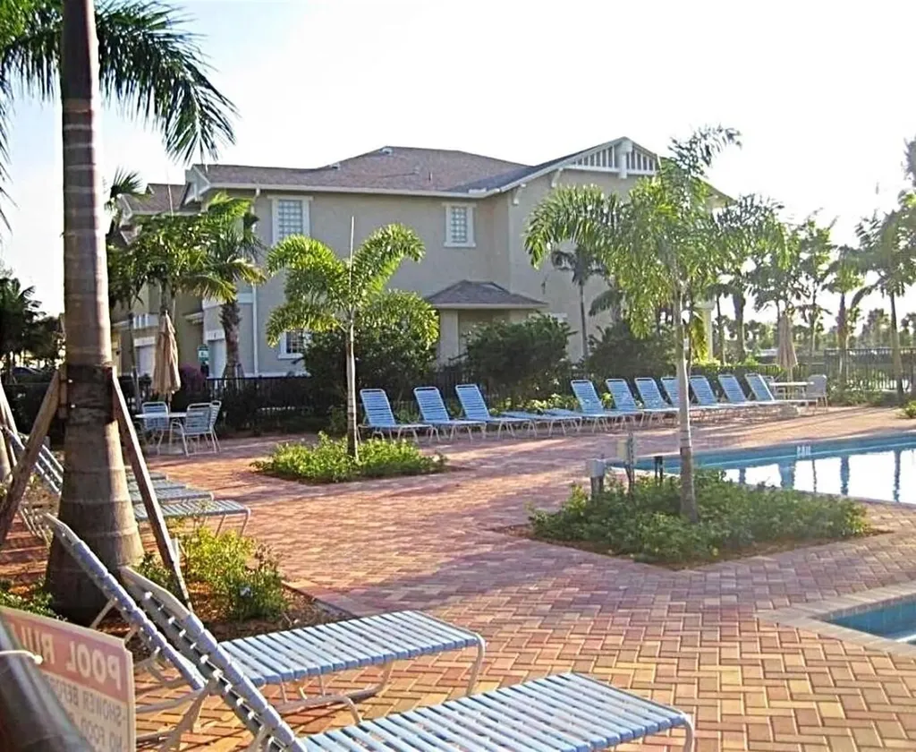 1717 Borrego Way West Palm Beach FL 33401