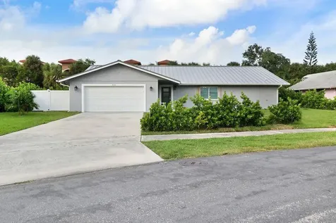 615 NE 15th Place Boynton Beach FL 33435