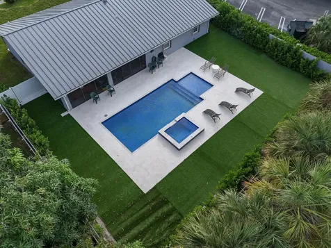 615 NE 15th Place Boynton Beach FL 33435