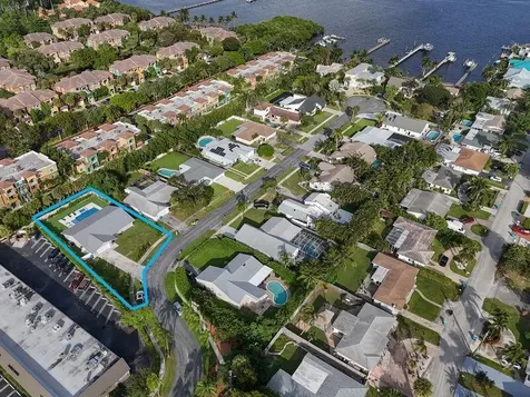615 NE 15th Place Boynton Beach FL 33435