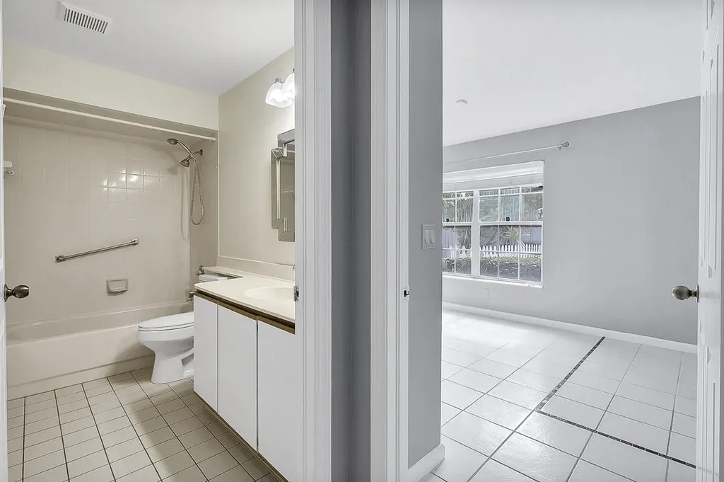 3814 Circle Lake Drive West Palm Beach FL 33417