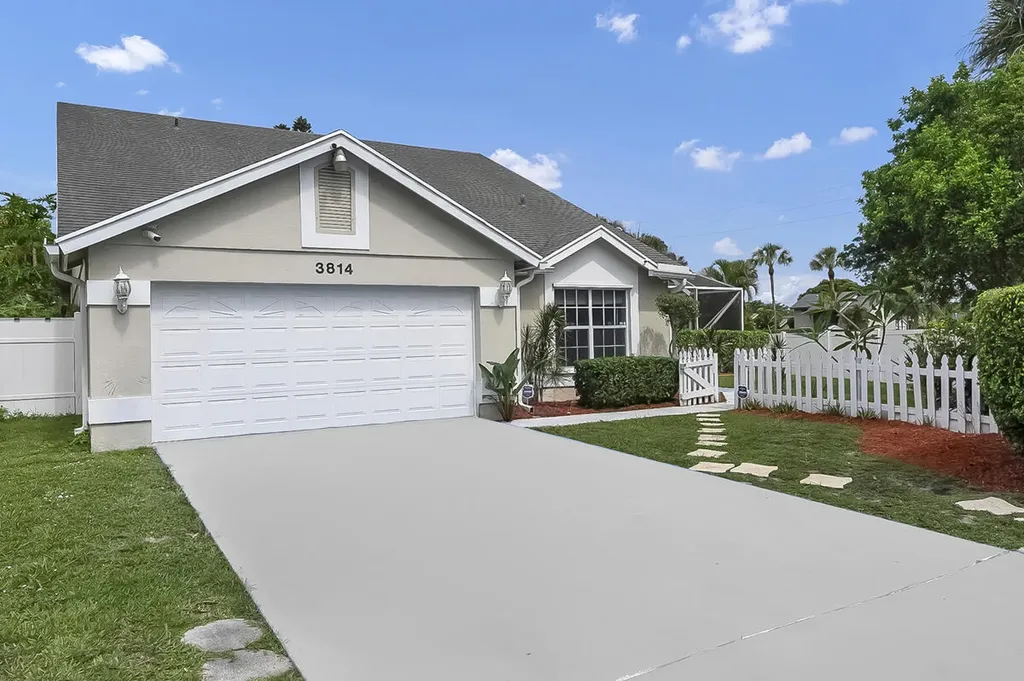 3814 Circle Lake Drive West Palm Beach FL 33417