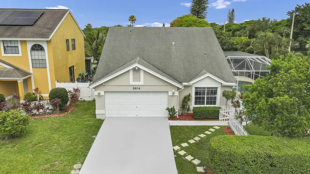 3814 Circle Lake Drive West Palm Beach FL 33417