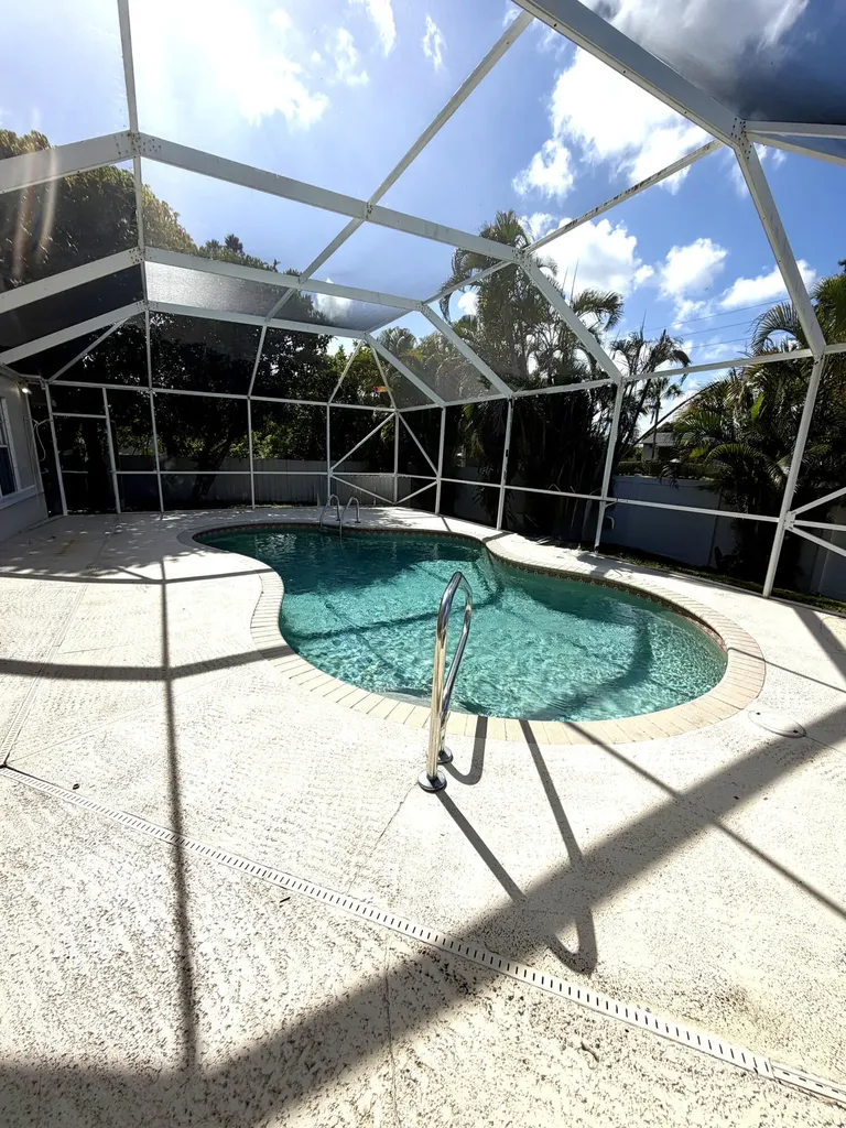 3814 Circle Lake Drive West Palm Beach FL 33417