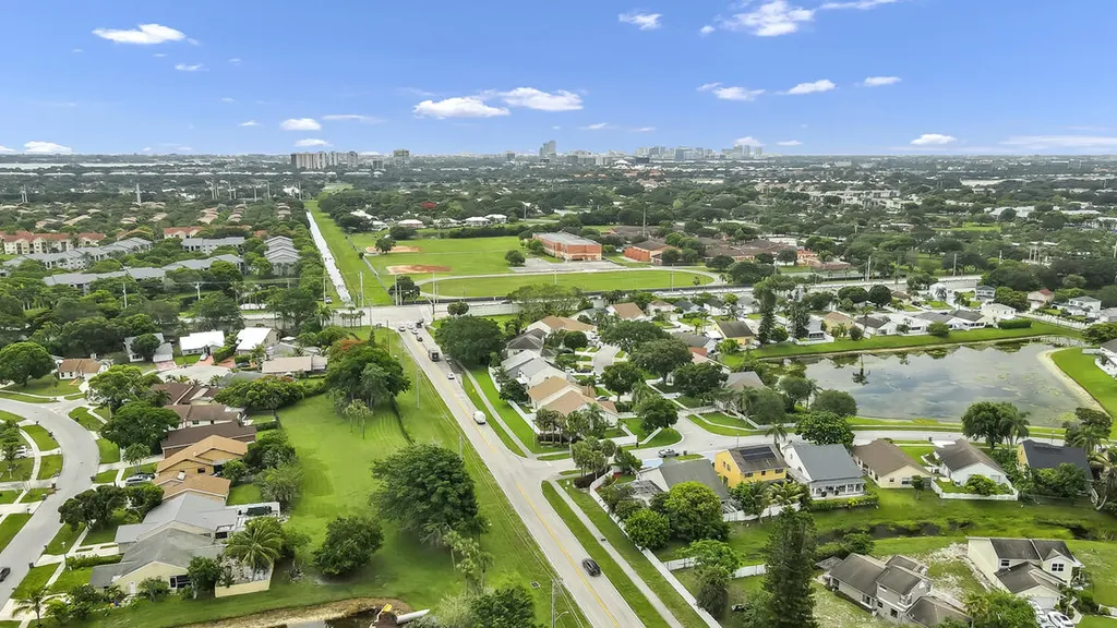 3814 Circle Lake Drive West Palm Beach FL 33417