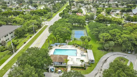 3814 Circle Lake Drive West Palm Beach FL 33417