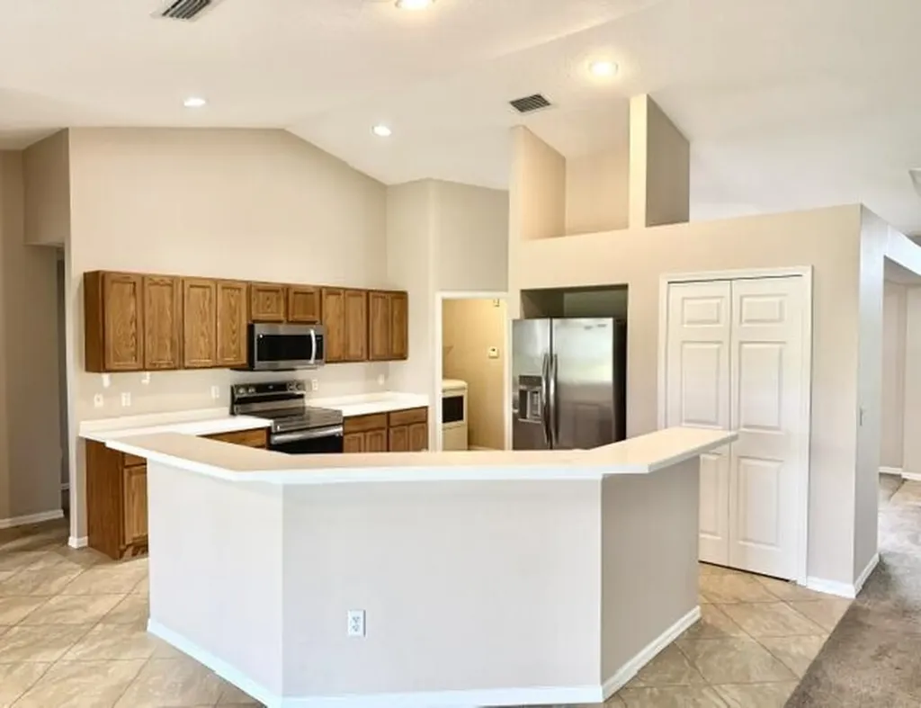 530 SW Butler Avenue Port St Lucie FL 34983
