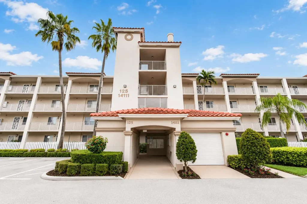 14111 Royal Vista Drive Delray Beach FL 33484