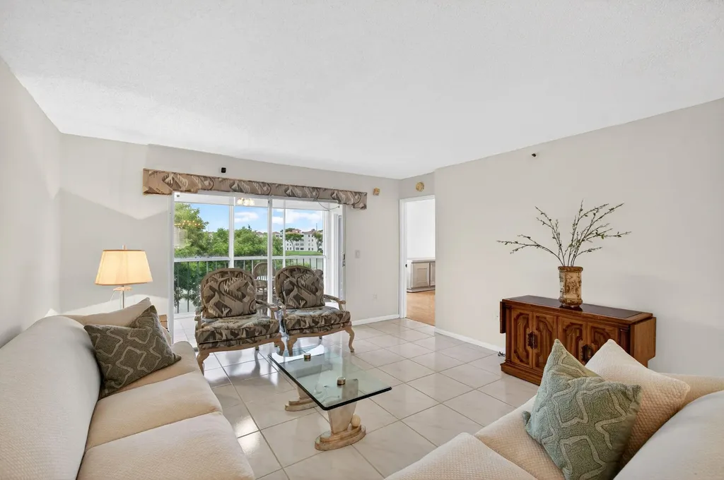 14111 Royal Vista Drive Delray Beach FL 33484